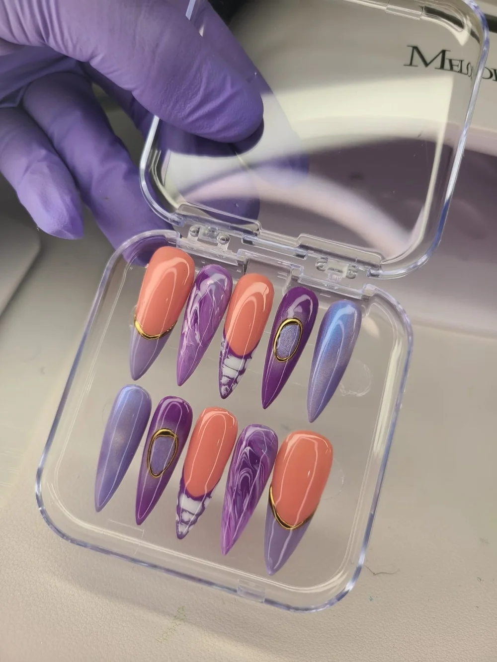 Size (M) Pearlescent Purple & Peach Stiletto Press-On Nail Set